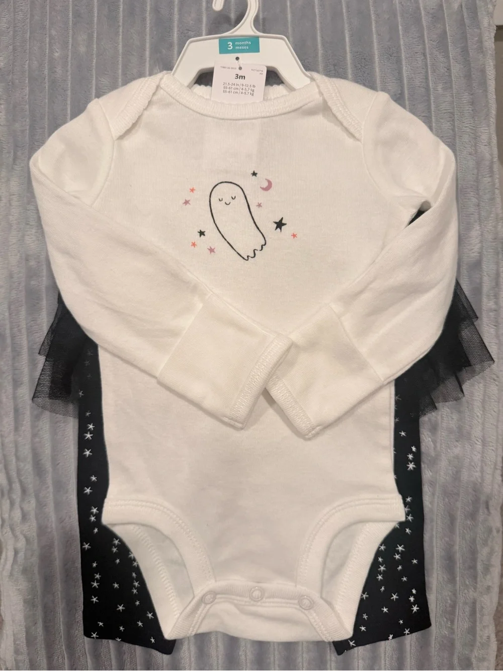 NWT Carter’s infant girl two piece Halloween outfit size 3 months